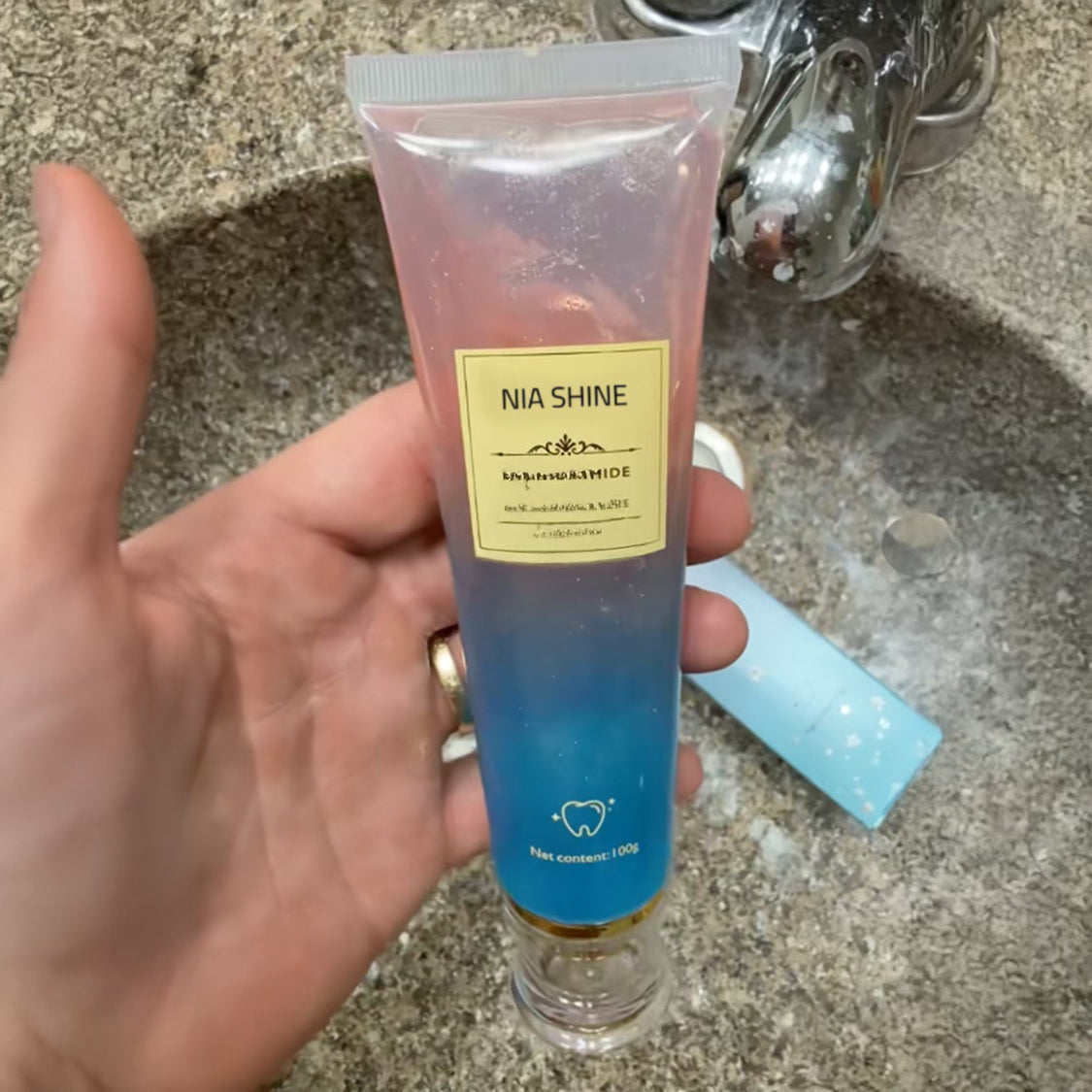 Nia Shine™ Niacinamide Whitening Toothpaste